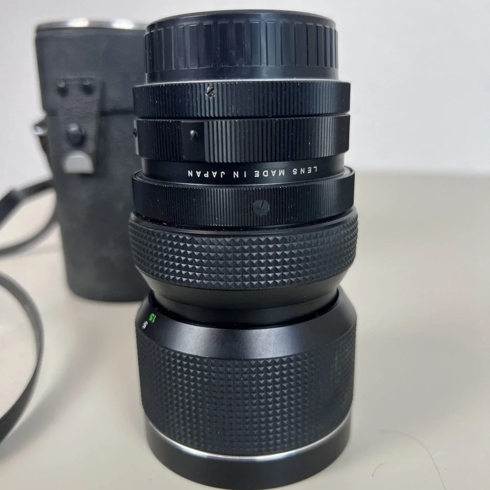Vintage Sun‎ Zoom Macro 38-90mm 407475 Camera Lens Japan UNTESTED